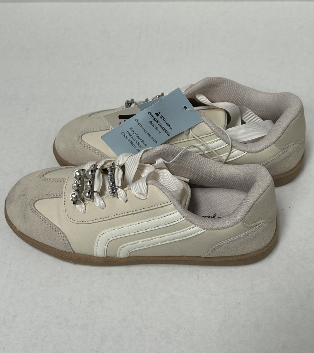 Cat & Jack Girls' Shoes Boston Lace Up Court Sneakers Beige Size 5